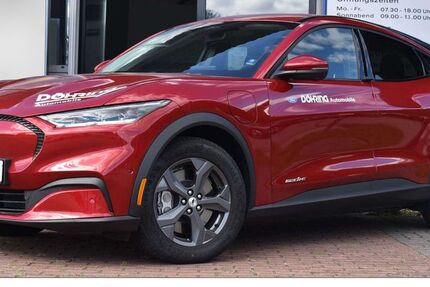 Ford Mustang Mach-E 34.986 km 26.940 &euro; Braunschweig 38106