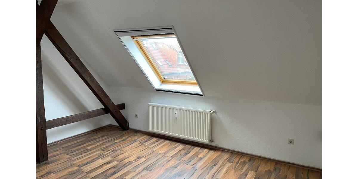 Dachgeschoßwohnung Braunschweig Südstadt- Rautheim- Mascherode - 3 Zimmer, 76 m&sup2;, 400&euro; | Angebot:25178283
