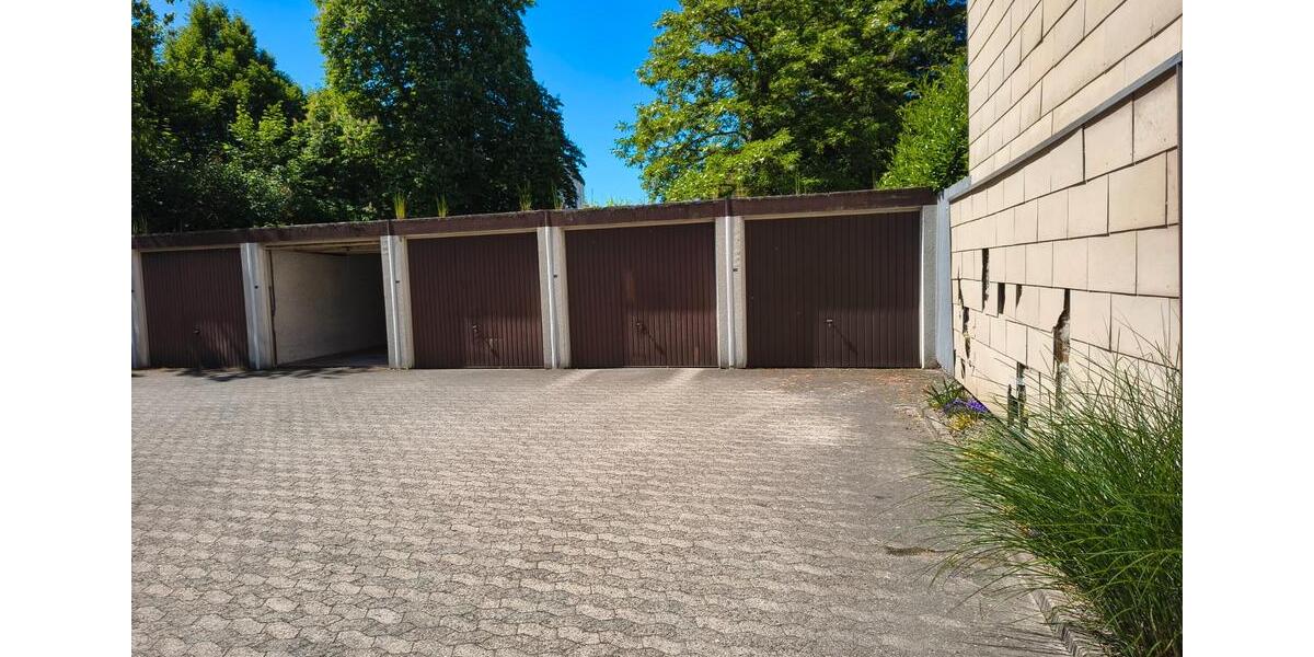 Etagenwohnung Braunschweig Broitzem - 11 Zimmer, 258 m&sup2;, 649.000&euro; | Angebot:26897771
