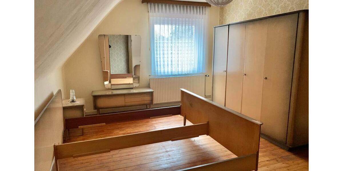 Mehrfamilienhaus, Wohnhaus Peine Südstadt - 8 Zimmer, 184 m&sup2;, 319.000&euro; | Angebot:25639268