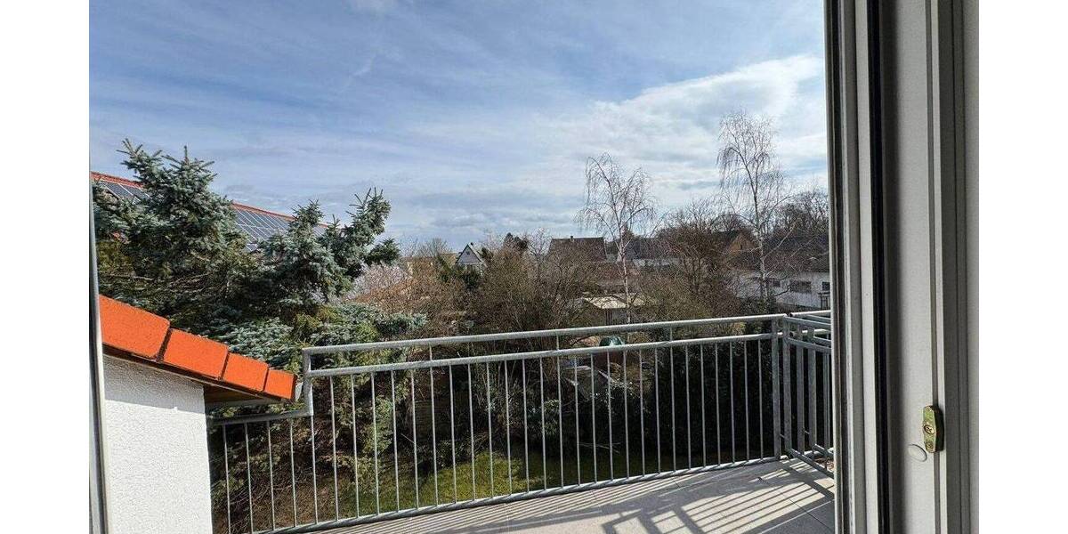 Etagenwohnung Salzgitter Thiede - 3 Zimmer, 120 m&sup2;, 700&euro; | Angebot:26929404