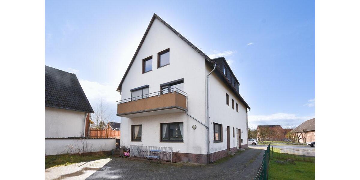 Dachgeschoßwohnung Vechelde - 4 Zimmer, 95 m&sup2;, 400&euro; | Angebot:26631030