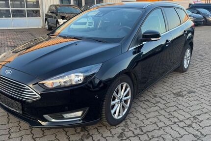 Ford Focus 122.000 km 9.990 &euro; Salzgitter 38229