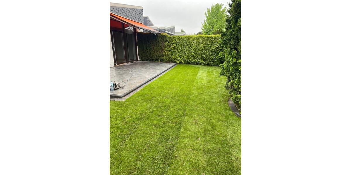 Reihenhaus Braunschweig Lehndorf-Watenbüttel - 6 Zimmer, 226 m&sup2;, 450.000&euro; | Angebot:24707297