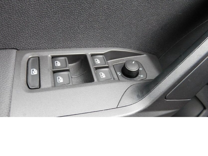 Seat Ibiza 1.0 Style Beats TSI BMT 4Trg Navi Klima 18.100 km 13.990 € Vordorf 38533