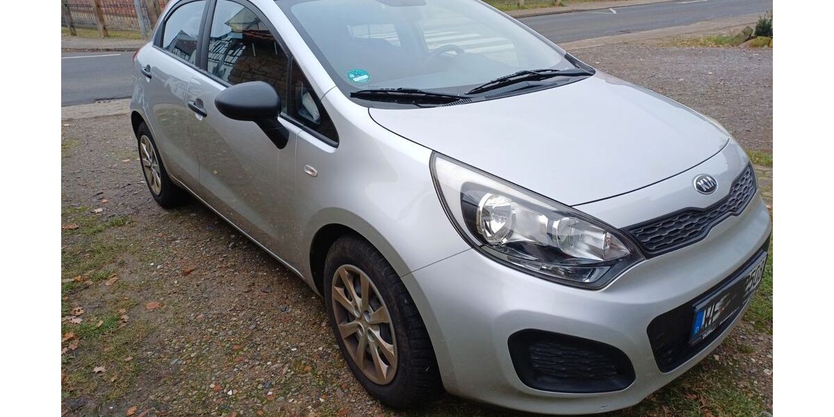 Kia Rio 154.000 km 4.400 &euro; Wolfsburg 38446
