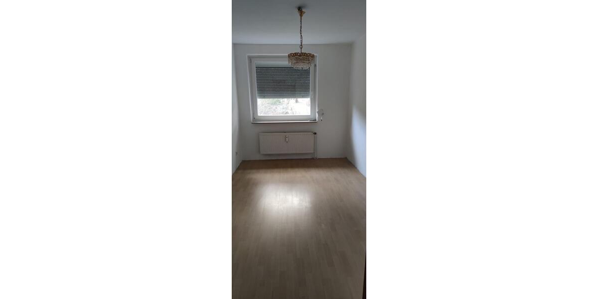 Erdgeschoßwohnung Wolfsburg Ehmen - 3 Zimmer, 92 m&sup2;, 215.000&euro; | Angebot:25305271