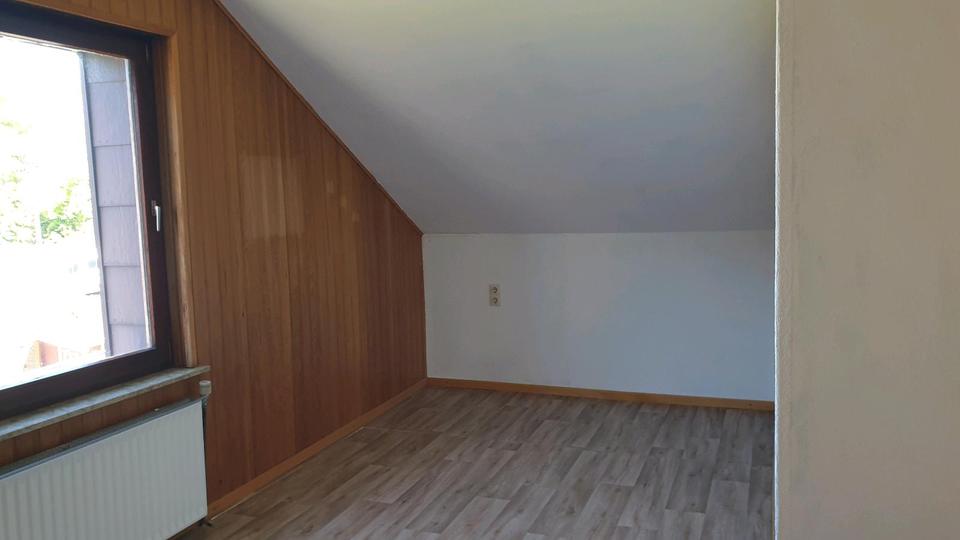 Einfamilienhaus Salzgitter Ortschaft Ost - 6 Zimmer, 134 m&sup2;, 1.700&euro; | Angebot:26719515