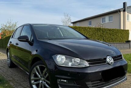 VW Golf 193.000 km 9.499 &euro; Salzgitter 38259