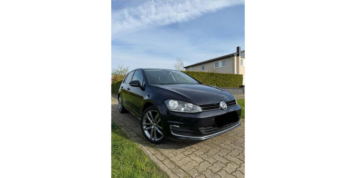 VW Golf 193.000 km 9.499 &euro; Salzgitter 38259