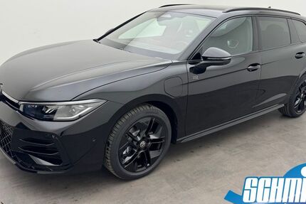 VW Passat Variant 1.100 km 50.990 &euro; Peine 31226