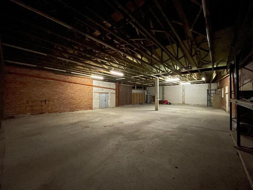 Lagerfläche in einer KalthalleScheune zimmer