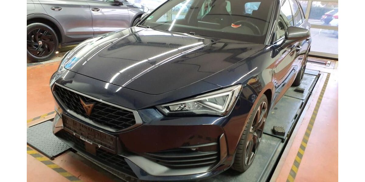 Cupra Leon 102.000 km 20.990 &euro; Peine 31226