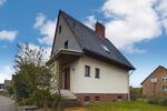 Ein-Zweifamilienhaus mit Tiefgarage & Carport