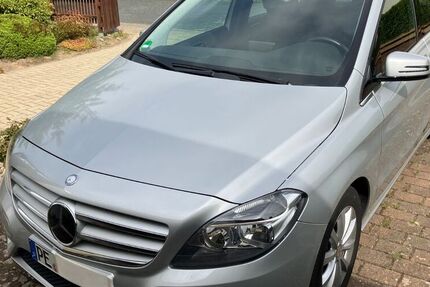 Mercedes B 180