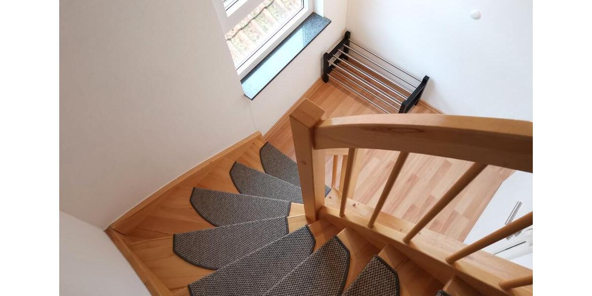 Dachgeschoßwohnung Wolfenbüttel - 1 Zimmer, 70 m&sup2;, 990&euro; | Angebot:26445320