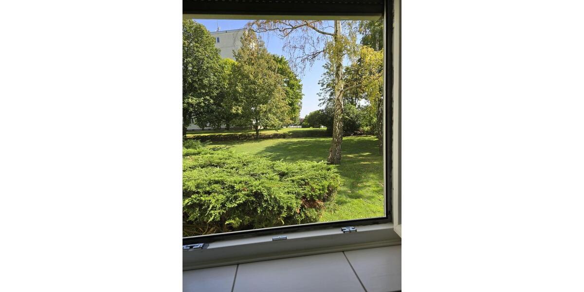 Erdgeschoßwohnung Wolfenbüttel - 4 Zimmer, 94 m&sup2;, 1.000&euro; | Angebot:25438434