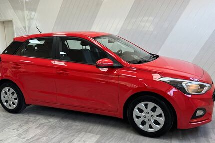 Hyundai i20 73.716 km 10.350 &euro; Liebenburg 38704