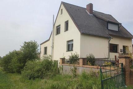 Haus Wolfsburg Detmerode - 7 Zimmer, 180 m&sup2;, 325.000&euro; | Angebot:23562452