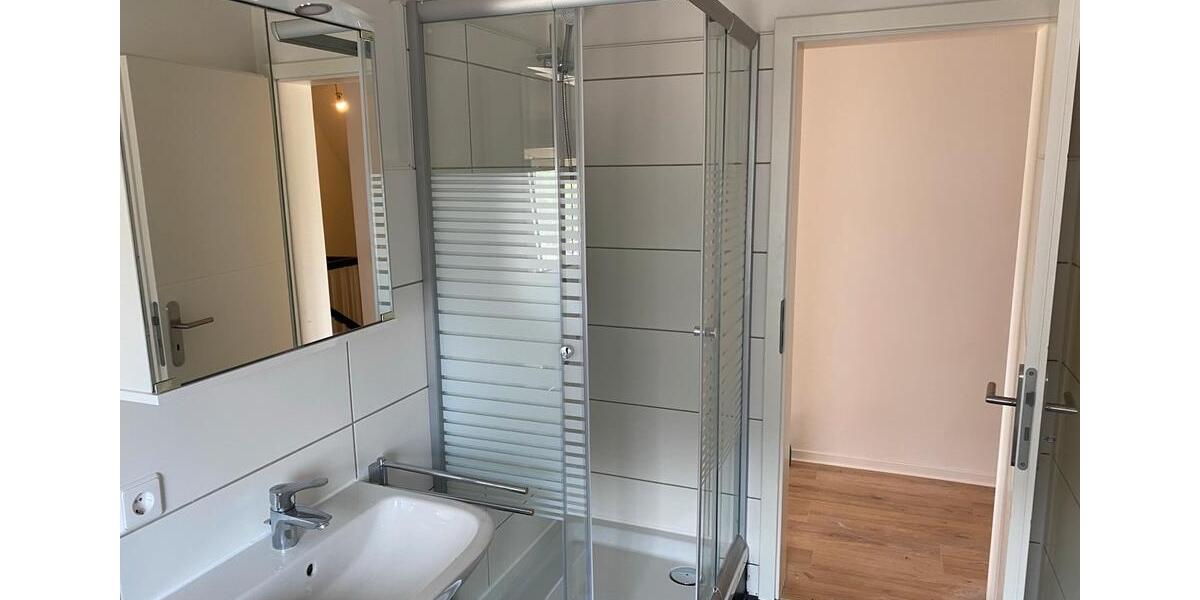 Dachgeschoßwohnung Wolfsburg Detmerode - 2.5 Zimmer, 61 m&sup2;, 600&euro; | Angebot:25081780