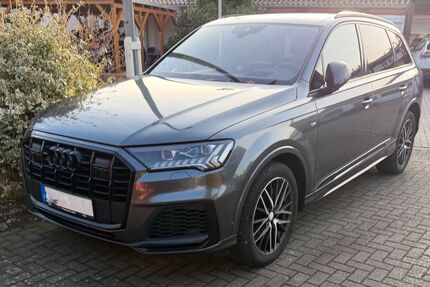 Audi Q7 248.000 km 22.998 &euro; Braunschweig 38112