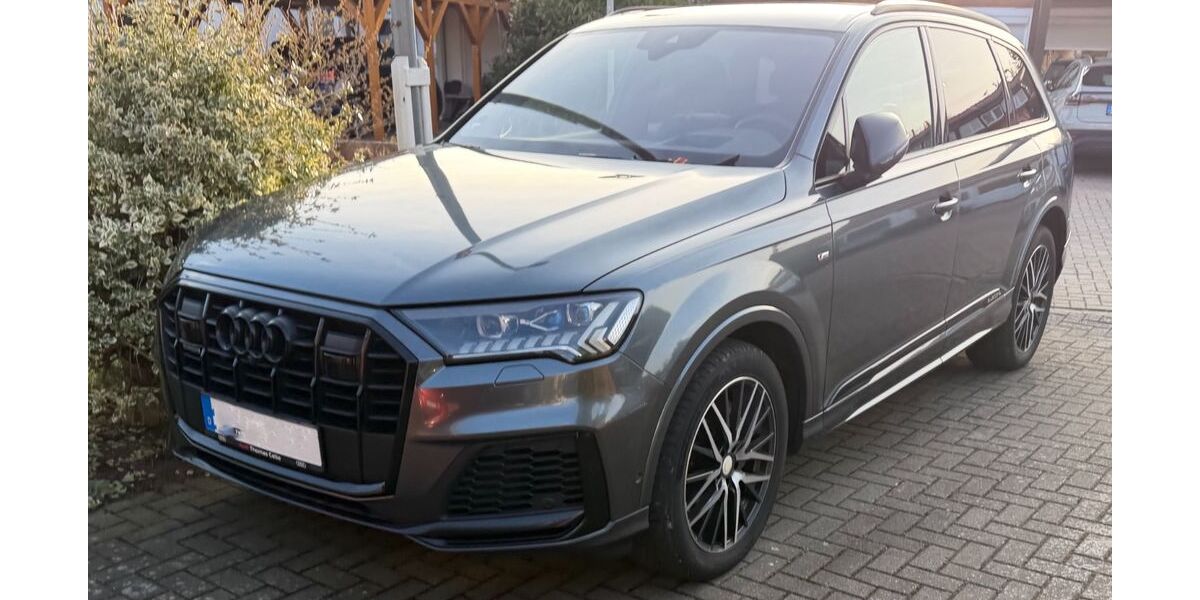 Audi Q7 248.000 km 22.998 &euro; Braunschweig 38112