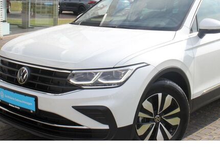 VW Tiguan 7.737 km 42.299 &euro; Salzgitter 38226
