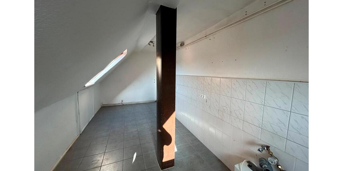 Dachgeschoßwohnung Salzgitter Ortschaft Nord - 3 Zimmer, 90 m&sup2;, 580&euro; | Angebot:26227775