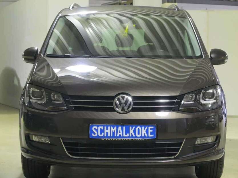 VW Sharan 64.500 km 26.950 € Braunschweig 38112
