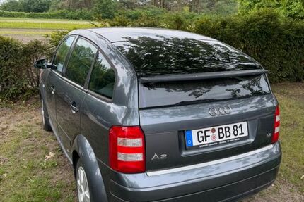 Audi A2 176.000 km 2.400 &euro; Vollbüttel 38551