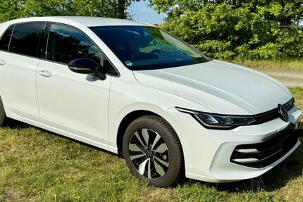 VW Golf 9.990 km 22.500 &euro; Cremlingen 38162