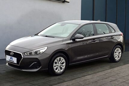 Hyundai i30 67.605 km 12.950 € Salzgitter 38229