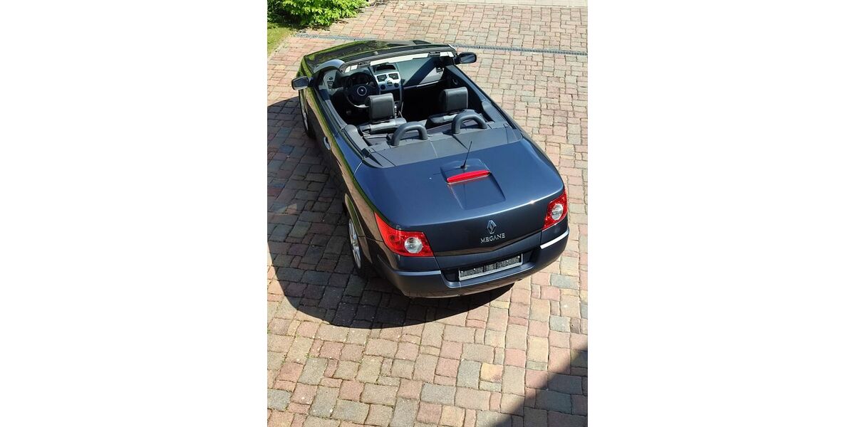 Renault Megane 99.000 km 4.567 &euro; Braunschweig 38110