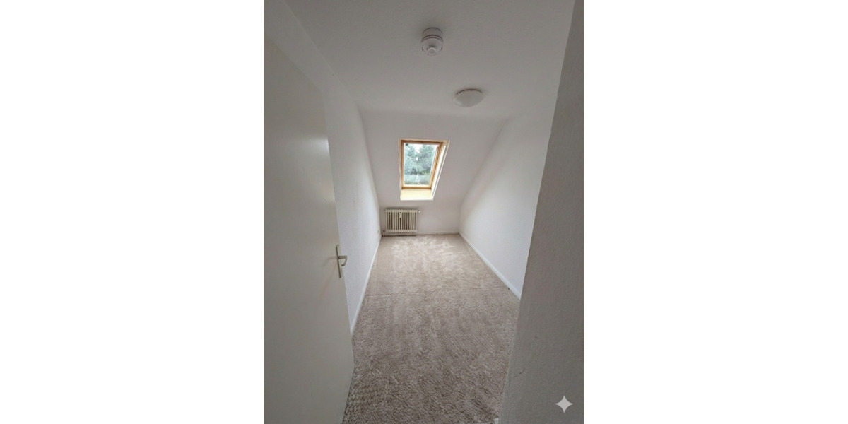 Dachgeschoßwohnung Braunschweig Broitzem - 2 Zimmer, 42 m&sup2;, 460&euro; | Angebot:24848856