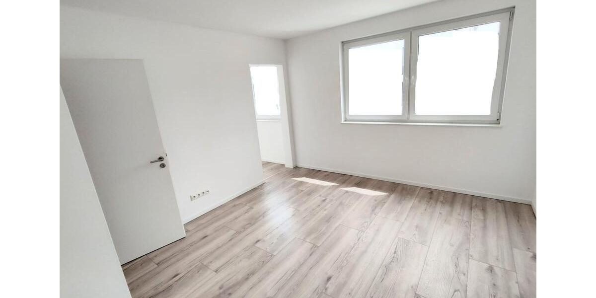 Doppelhaushälfte Wolfenbüttel Ahlum - 8 Zimmer, 200 m&sup2;, 2.490&euro; | Angebot:27610556
