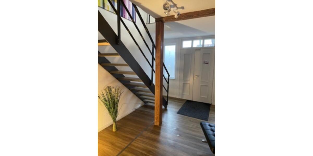 Gewerbeobjekt Braunschweig Heidberg-Melverode - 8 Zimmer, 230 m&sup2;, 2.500&euro; | Angebot:24591522
