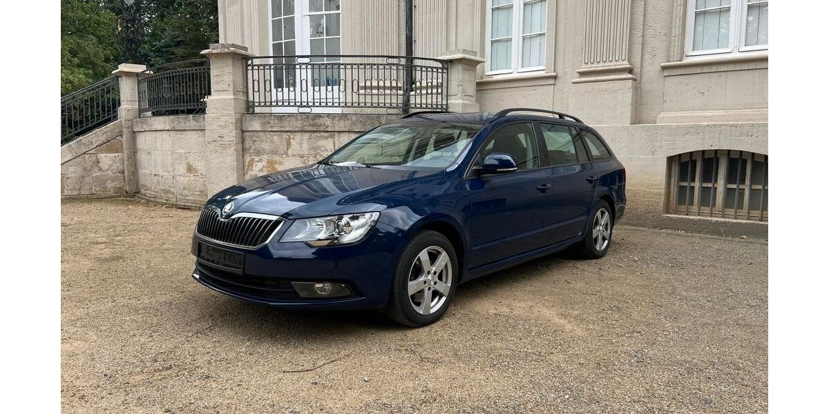 Skoda Superb 212.000 km 4.900 &euro; Braunschweig 38120