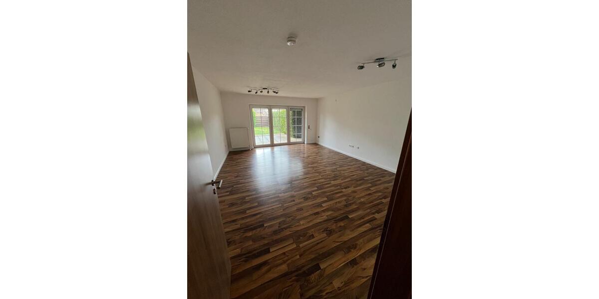 Erdgeschoßwohnung Wolfsburg Almke - 3 Zimmer, 85 m&sup2;, 1.117&euro; | Angebot:24890444