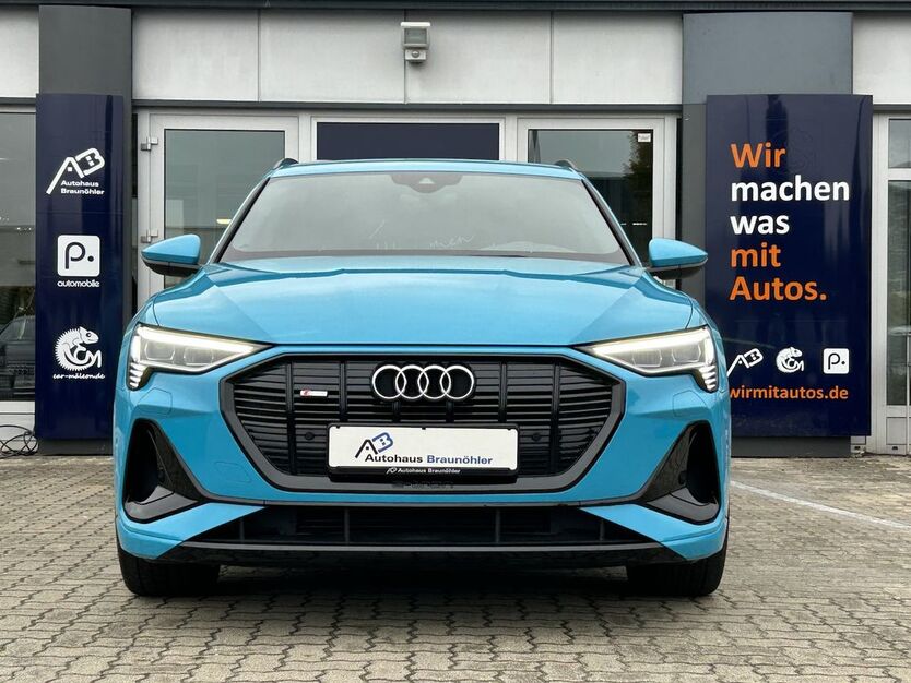 Audi e-tron 25.773 km 34.950 € Salzgitter 38229
