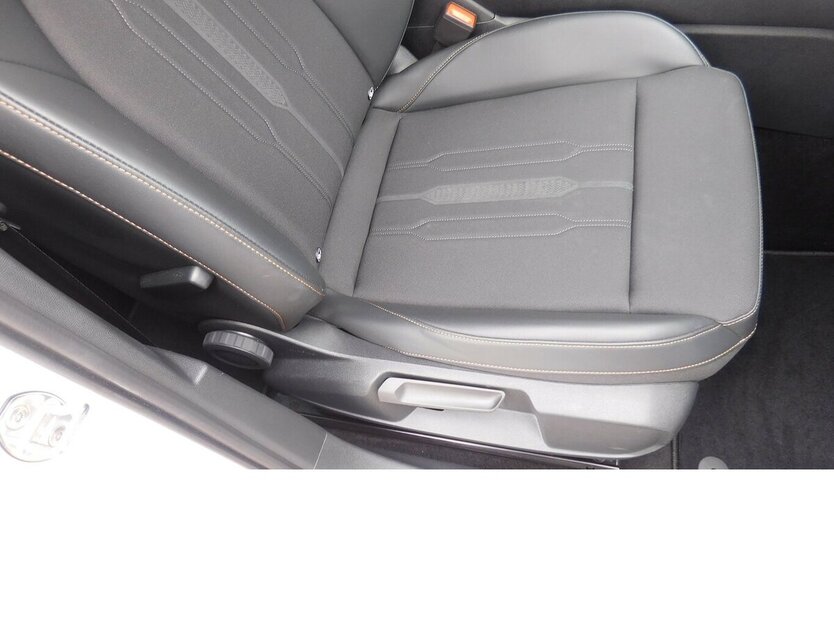 Cupra Formentor 1.5 TSI BMT Klima LED Alu Navi 23.800 km 21.990 € Vordorf 38533