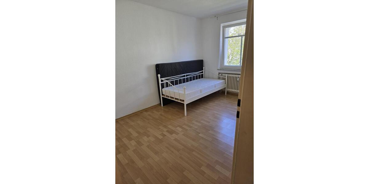 Etagenwohnung Gifhorn - 3 Zimmer, 75 m&sup2;, 650&euro; | Angebot:26460057