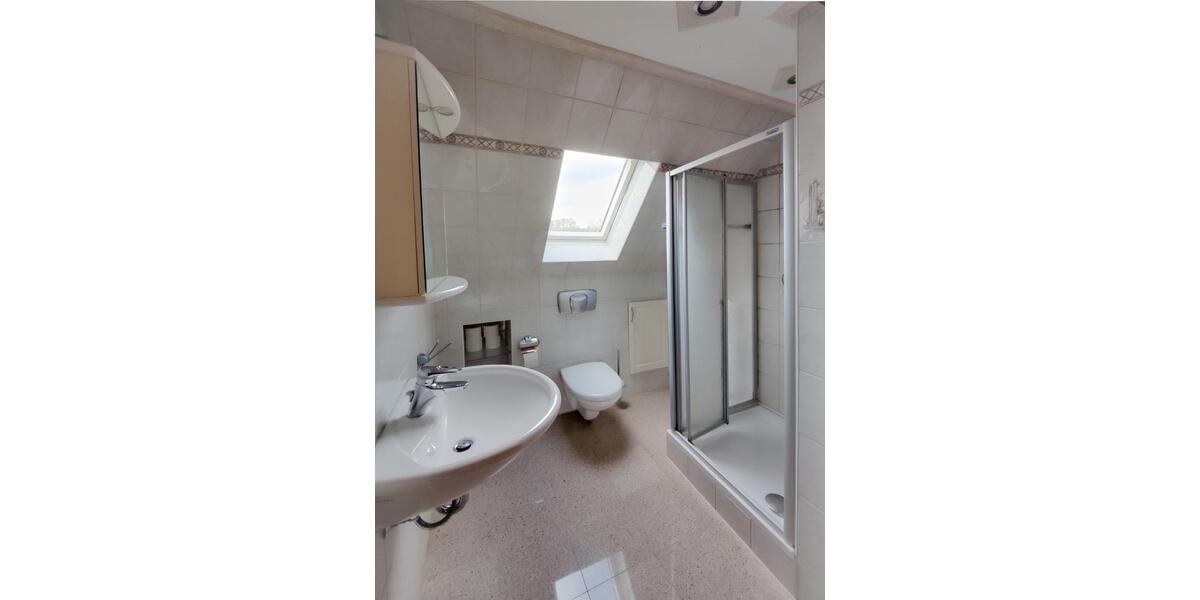 Reihenhaus Wolfsburg - 5 Zimmer, 126 m&sup2;, 1.450&euro; | Angebot:25980729