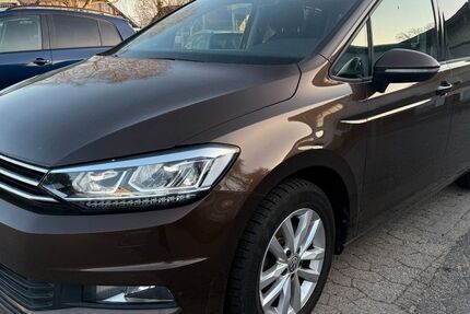 VW Touran 105.000 km 19.490 &euro; Lehre 38165