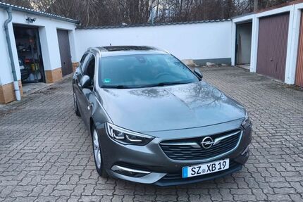 Opel Insignia 83.000 km 16.250 &euro; Salzgitter 38229