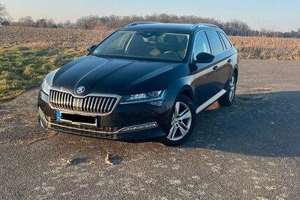 Skoda Superb 79.500 km 28.500 &euro; Braunschweig 38110