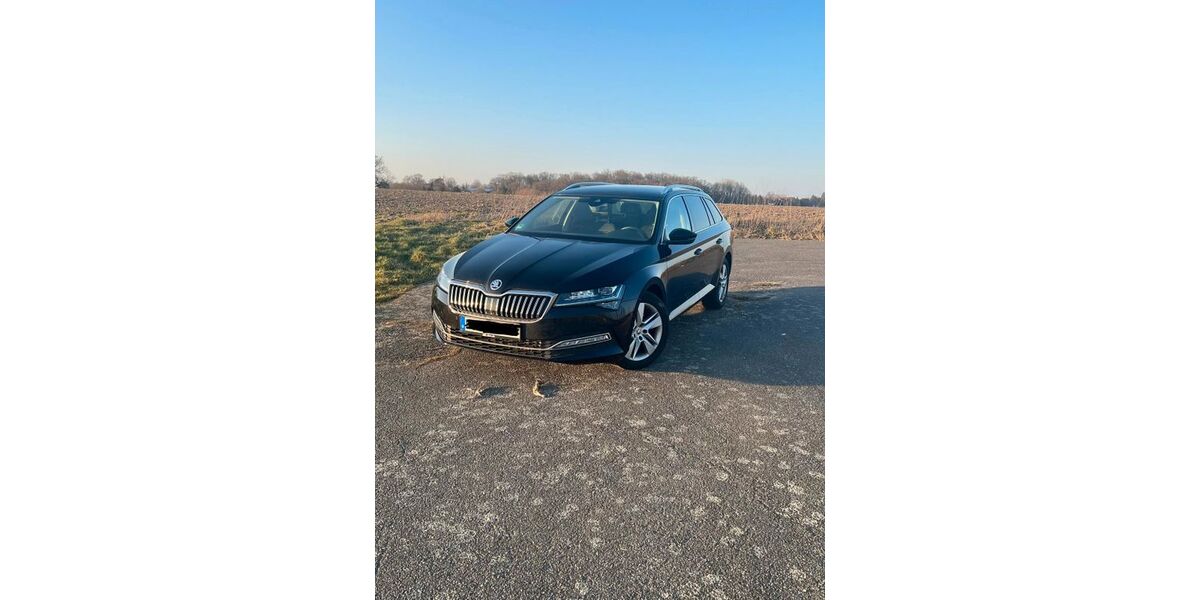 Skoda Superb 79.500 km 28.500 &euro; Braunschweig 38110