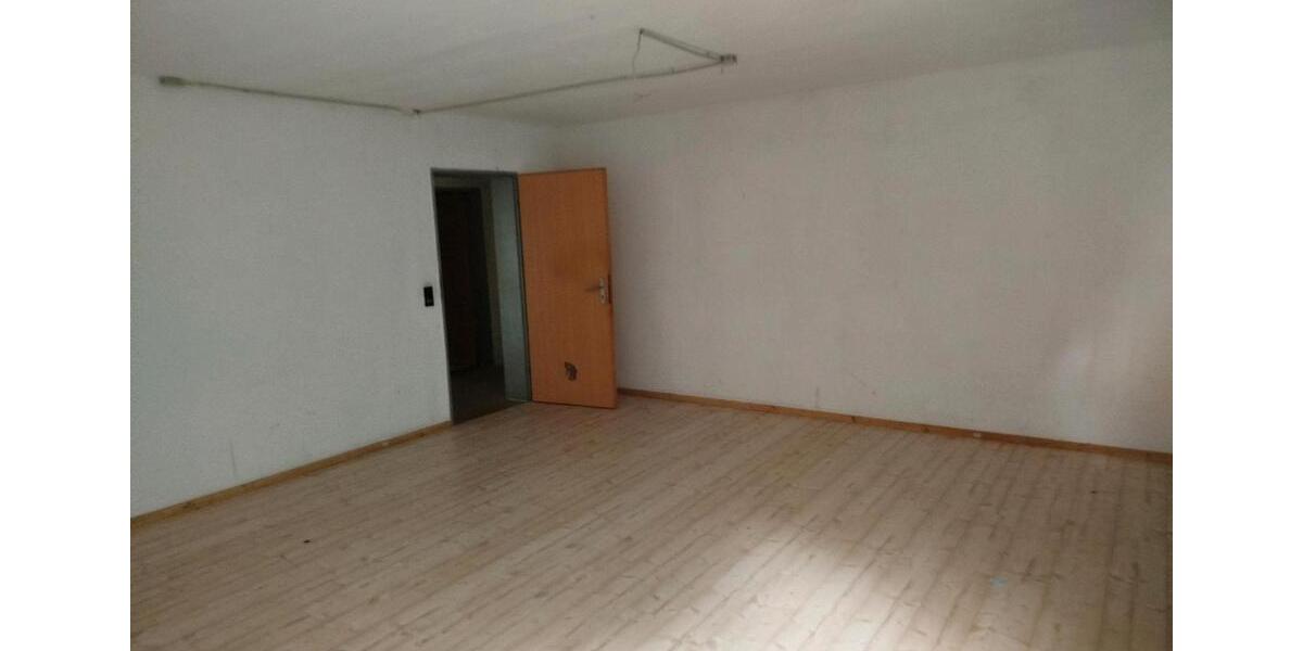 Mehrfamilienhaus, Wohnhaus Edemissen - 11 Zimmer, 390 m&sup2;, 685.000&euro; | Angebot:26889492