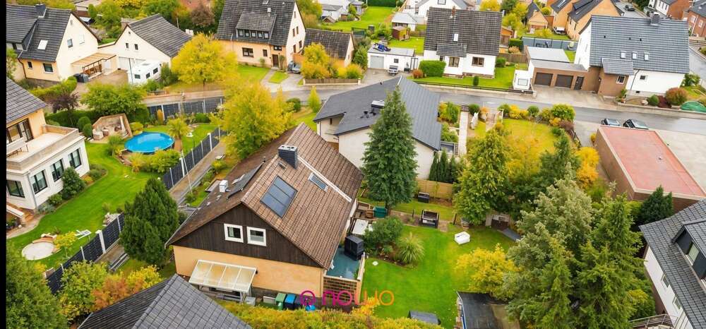 Haus zum Kaufen in Peine 275.000 € 174.24 m² 6 zimmer