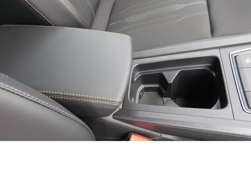 Cupra Formentor 1.5 TSI BMT Klima LED Alu Navi 27.400 km 23.990 € Vordorf 38533