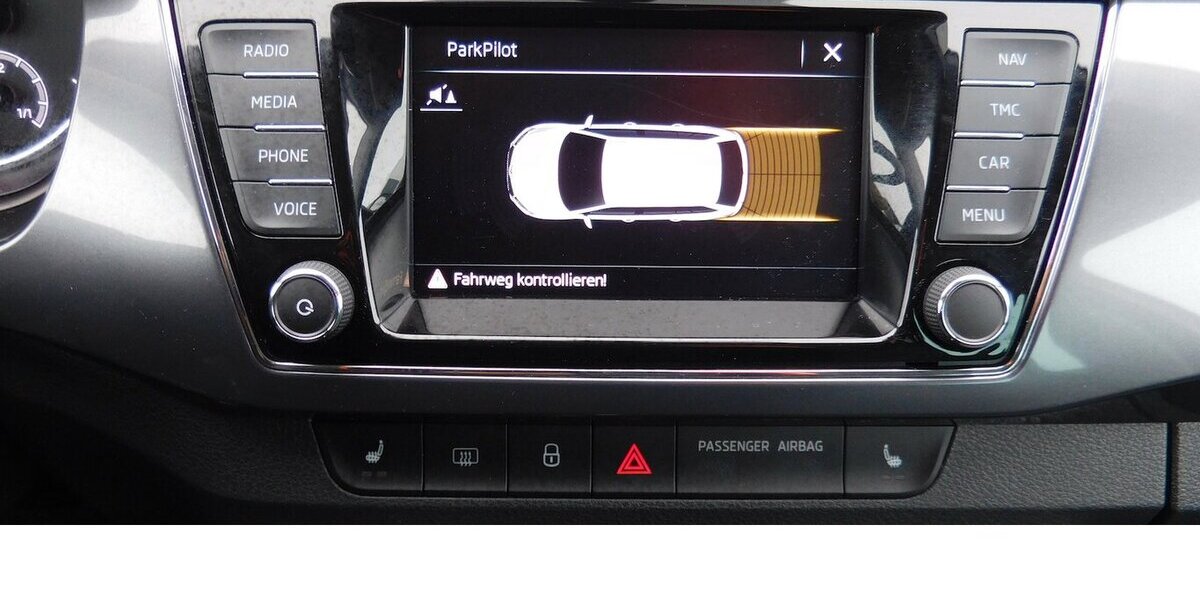 Skoda Fabia 1.0 Ambition TSI BMT Navi Klima 31.200 km 15.990 &euro; Vordorf 38533